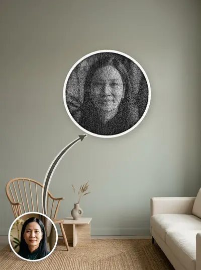 Tranh chỉ chân dung khung tròn 50cm, đặt cạnh ảnh gốc để so sánh — mẫu 220